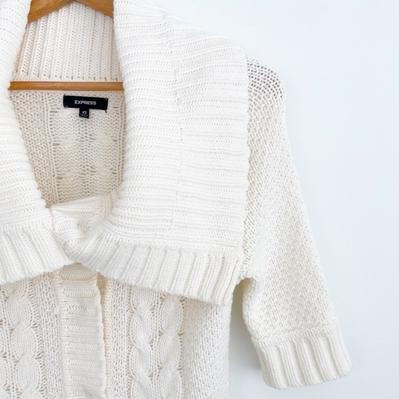 Express Cream Cowl Neck Cable Knit Short Sleeves Snap Button Sweater XS - Picture 4 of 16